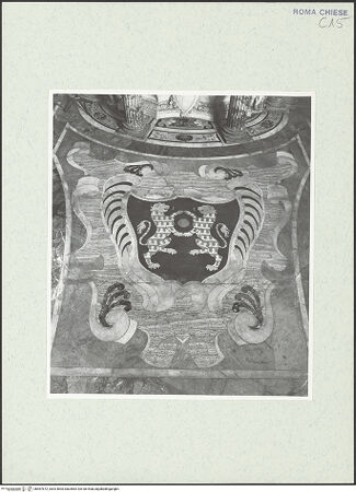 Vorderseite von Sopr. BAS ROMA [https://www.deutsche-digitale-bibliothek.de/content/lizenzen/rv-ez/] Santa Maria Nova - Schiff, Paviment, Detail mit dem Wappen der Familie Bussa de' Leoni, bh467672_recto. Foto.