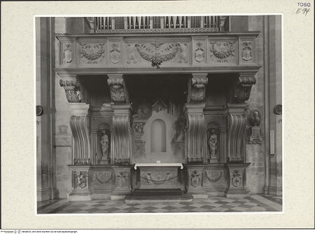 Vorderseite von Lieberman, Ralph [https://www.deutsche-digitale-bibliothek.de/content/lizenzen/rv-ez/] Orgeltribüne - Gesamtansicht, bh468942_recto. Foto: Lieberman, Ralph.