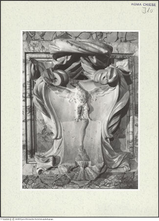 Vorderseite von Sopr. BAS ROMA [https://www.deutsche-digitale-bibliothek.de/content/lizenzen/rv-ez/] Wappen der Perzi - , bh469923_recto. Foto.