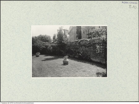 Vorderseite von ICCD [https://www.deutsche-digitale-bibliothek.de/content/lizenzen/rv-ez/] Santo Stefano Rotondo - Südöstlicher Sektor, äußere Begrenzungsmauer, bh470251_recto. Foto.