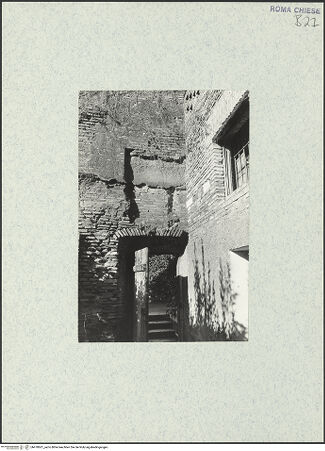 Vorderseite von unbekannt [https://www.deutsche-digitale-bibliothek.de/content/lizenzen/rv-fz/] Santo Stefano Rotondo - Nordöstlicher Sektor?, bh470601_recto. Foto.