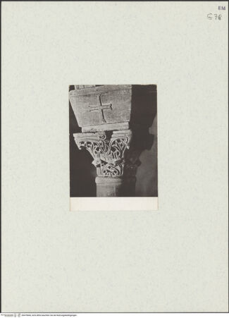 Vorderseite von unbekannt [https://www.deutsche-digitale-bibliothek.de/content/lizenzen/rv-fz/] Kapitelle des Langhauses - Säulenkapitell, bh470684_recto. Foto.