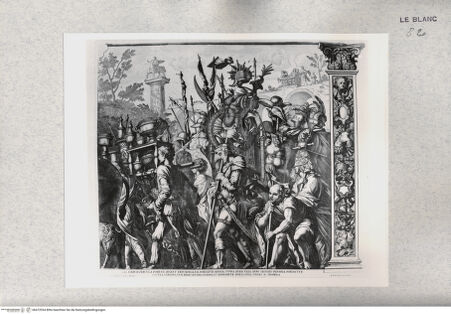 Vorderseite von Istituto Nazionale per la Grafica [http://creativecommons.org/publicdomain/mark/1.0/] Civilii Caesaris Dictatoris Triumphi ...Tafel 6: Träger mit Trophäen und Gefäßen - , bh472934. Foto.