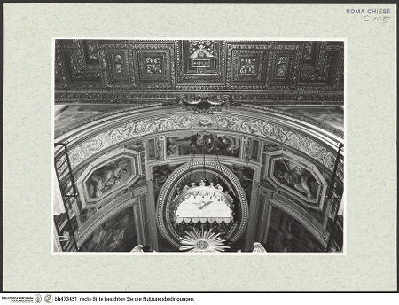 Vorderseite von Sopr. BAS ROMA [https://www.deutsche-digitale-bibliothek.de/content/lizenzen/rv-ez/] Santa Maria in Aracoeli - Triumphbogen, Ansicht von unten, bh473451_recto. Foto.