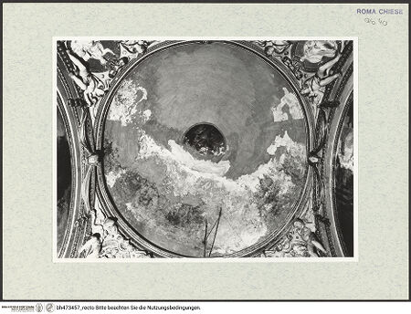 Vorderseite von Sopr. BAS ROMA [https://www.deutsche-digitale-bibliothek.de/content/lizenzen/rv-ez/] Santa Maria in AracoeliCappella dell'Ascensione - Blick in die Kuppel, vor der Restaurierung, bh473457_recto. Foto.