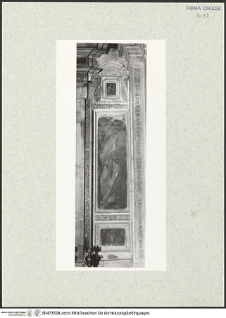 Vorderseite von Sopr. BAS ROMA [https://www.deutsche-digitale-bibliothek.de/content/lizenzen/rv-ez/] PassionszyklusPfeiler, mittleres Bildfeld: Der Evangelist Matthäus - oben und unten Bildfelder mit Szenen aus dem Leben des Heiligen, bh473528_recto. Foto.