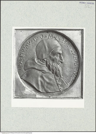 Vorderseite von Sopr. BAS ROMA [https://www.deutsche-digitale-bibliothek.de/content/lizenzen/rv-ez/] Reliefmedaillon mit dem Porträt des seligen Papstes Pius V. - , bh473834_recto. Foto.