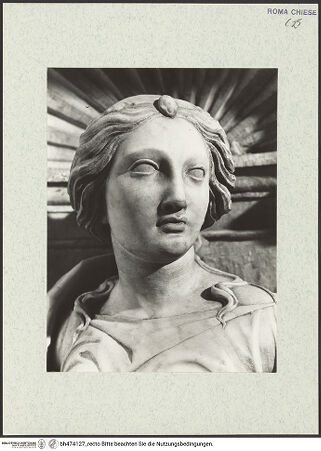 Vorderseite von Vasari [https://www.deutsche-digitale-bibliothek.de/content/lizenzen/rv-ez/] Grabmal des Kardinals Ludovico Podocatharo (+1504)Linke untere Muschelnische: Justitia - Detail: Kopf, bh474127_recto. Foto.