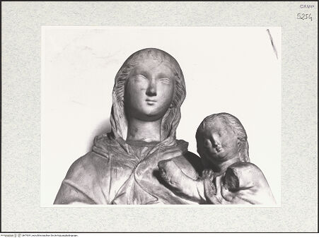 Vorderseite von Bibliotheca Hertziana [https://www.deutsche-digitale-bibliothek.de/content/lizenzen/rv-fz/] Madonna - Detail, bh474341_recto. Foto.