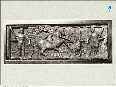 Vorderseite von Victoria and Albert Museum [https://www.deutsche-digitale-bibliothek.de/content/lizenzen/rv-ez/] Sopraporte mit Drachenkampf des heiligen Georg - , bh474385_recto. Foto.