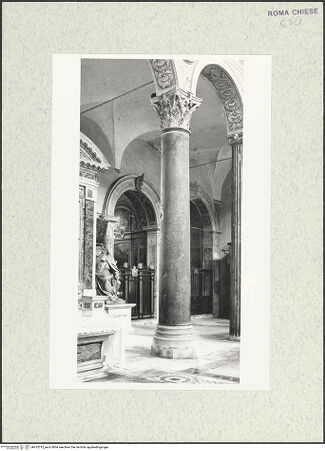 Vorderseite von Sopr. BAS ROMA [https://www.deutsche-digitale-bibliothek.de/content/lizenzen/rv-ez/] Santa Maria in Aracoeli - Rechtes Seitenschiff, Detail: Blick in die zwei ersten Joche, bh475315_recto. Foto.