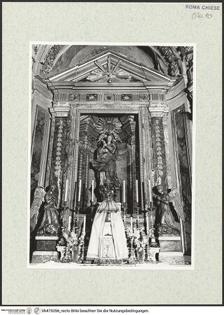 Vorderseite von Sopr. BAS ROMA [https://www.deutsche-digitale-bibliothek.de/content/lizenzen/rv-ez/] Altar - , bh475356_recto. Foto.
