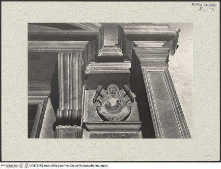 Vorderseite von Savio, Oscar [https://www.deutsche-digitale-bibliothek.de/content/lizenzen/rv-ez/] Grabmal von Cecchino Bracci - rechte Travée, Detail: Wappen der Bracci, bh475372_recto. Foto.