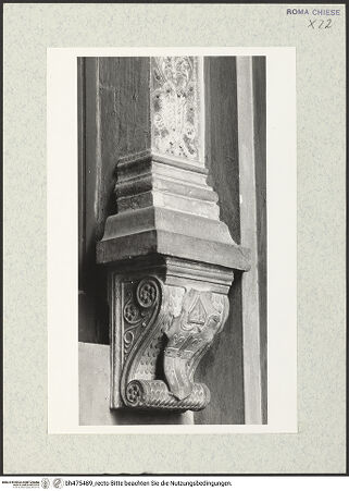 Vorderseite von Courtauld Institute, Conway Library [https://www.deutsche-digitale-bibliothek.de/content/lizenzen/rv-ez/] Grabmonument des Bischofs Francesco de Toledo (+1479)Bogenrahmung - rechte Pilasterkonsole, bh475489_recto. Foto.