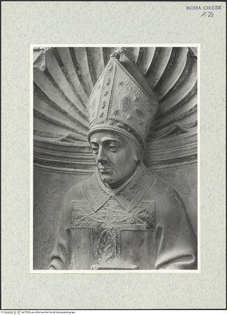 Vorderseite von Vasari [https://rightsstatements.org/page/CNE/1.0/] Grabmonument des Kardinals Juan de Melle (+1467)Rückwand: drei Heiligenfiguren in MuschelnischenHeiliger Bischof (Ildefonsus?) - Oberkörper, bh475520_recto. Foto.