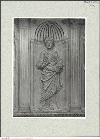 Vorderseite von Vasari [https://rightsstatements.org/page/CNE/1.0/] Grabmonument des Kardinals Juan de Melle (+1467)Rückwand: drei Heiligenfiguren in MuschelnischenWeibliche Heilige (Jucunda?) - , bh475523_recto. Foto.