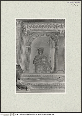 Vorderseite von Courtauld Institute, Conway Library [https://www.deutsche-digitale-bibliothek.de/content/lizenzen/rv-ez/] Grabmal des Kardinals Giovanni Battista Savelli (+1498)Rückwand: Johannes Baptista und Johannes Evangelista - Johannes Baptista, bh477370_recto. Foto.