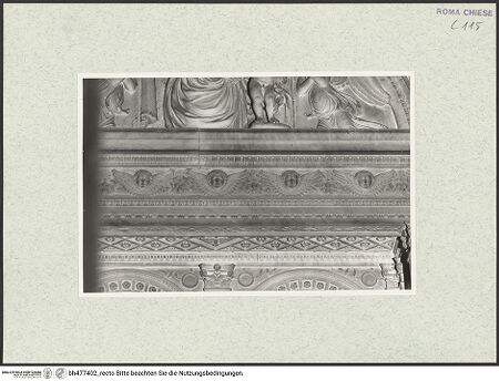 Vorderseite von Courtauld Institute, Conway Library [https://www.deutsche-digitale-bibliothek.de/content/lizenzen/rv-ez/] Grabmal des Kardinals Giovanni Battista Savelli (+1498) - Detail: Architrav mit Cherubimfries, bh477402_recto. Foto.