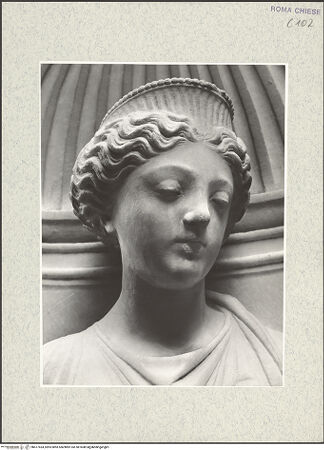 Vorderseite von Vasari [https://www.deutsche-digitale-bibliothek.de/content/lizenzen/rv-ez/] Doppelgrabmal der Brüder de LevisGrabmal des Kardinals Filippo de Levis (+1475)TugendpersonifikationenNische links unten: Prudentia - Kopf, bh477434_recto. Foto.