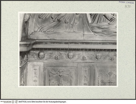 Vorderseite von Vasari [https://www.deutsche-digitale-bibliothek.de/content/lizenzen/rv-ez/] Grabmal des Kardinals Giorgio Costa von Lissabon (+1508) - Rückwand, Detail, bh477633_recto. Foto.