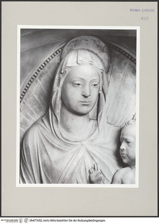 Vorderseite von Vasari [https://www.deutsche-digitale-bibliothek.de/content/lizenzen/rv-fz/] Grabmal des Kardinals Giorgio Costa von Lissabon (+1508)Bogenlünette: Madonna in der Mandorla und zwei adorierende Engel - Madonna, Detail, bh477652_recto. Foto.