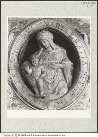 Vorderseite von Courtauld Institute, Conway Library [https://www.deutsche-digitale-bibliothek.de/content/lizenzen/rv-ez/] Grabmal des Kardinals Juan de Castro, Bischof von AgrigentRückwand: Madonna in einer von zwei Engeln getragenen Mandorla - Detail: Madonna, bh477661_recto. Foto.