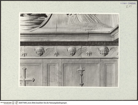 Vorderseite von Vasari [https://www.deutsche-digitale-bibliothek.de/content/lizenzen/rv-ez/] Grabmal der Kardinäle Cristoforo (+1477) und Domenico della Rovere (+1501) - Rückwand, Cherubimfries, Detail, bh477689_recto. Foto.