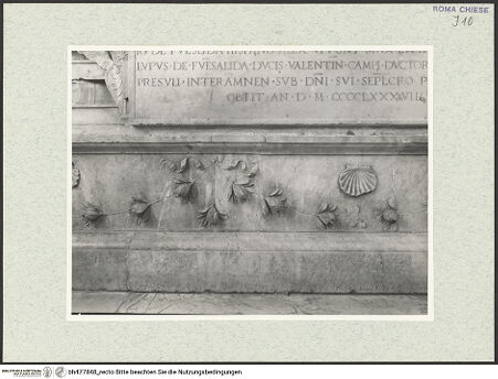 Vorderseite von Vasari [https://www.deutsche-digitale-bibliothek.de/content/lizenzen/rv-ez/] Grabmal des Bischofs und päpstlichen Sekretärs Juan de Fuensalida (+1498) - Sockel, Detail, bh477848_recto. Foto.