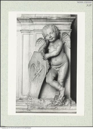 Vorderseite von Courtauld Institute, Conway Library [https://rightsstatements.org/page/CNE/1.0/] Grabmal des Ferdinando (Fernando) de Córdoba (+1486)Sockel mit wappenhaltenden Putti und Inschrifttafel - Putto rechts, bh477858_recto. Foto.