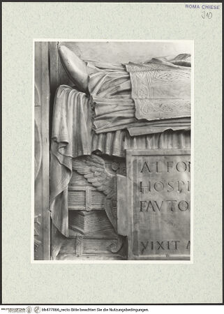 Vorderseite von Vasari [https://www.deutsche-digitale-bibliothek.de/content/lizenzen/rv-ez/] Grabmal des Bischofs Alfonso de Paradinas (+1485) - Detail: Fußende der Prunkliege, bh477866_recto. Foto.