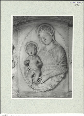 Vorderseite von Vasari [https://rightsstatements.org/page/CNE/1.0/] Grabmal des Bischofs Diego Melendes Valdes (+1506)Bogenlünette: Madonna in der Mandorla und zwei adorierende Engel - Detail: Madonna, bh477878_recto. Foto.