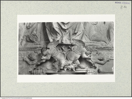 Vorderseite von Vasari [https://www.deutsche-digitale-bibliothek.de/content/lizenzen/rv-ez/] Grabmal des Kardinals Jacopo Ammanati-Piccolomini (+1479)Jüngstes Gericht - Detail: Engelgruppe unter dem thronenden Christus, bh477926_recto. Foto.