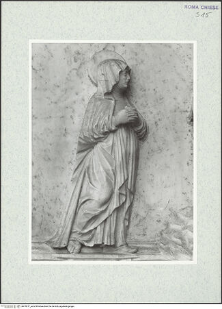 Vorderseite von Vasari [https://www.deutsche-digitale-bibliothek.de/content/lizenzen/rv-ez/] Grabmal des Erzbischofs von Salerno, Guglielmo Rocca (+1482)Zone unterhalb des Sarkophags: Kreuzigung Christi - Detail: Maria, bh478017_recto. Foto.