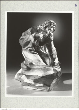 Vorderseite von Royal Ontario Museum [https://www.deutsche-digitale-bibliothek.de/content/lizenzen/rv-ez/] Christus fällt unter dem Kreuz - Seitenansicht, bh479397_recto. Foto.