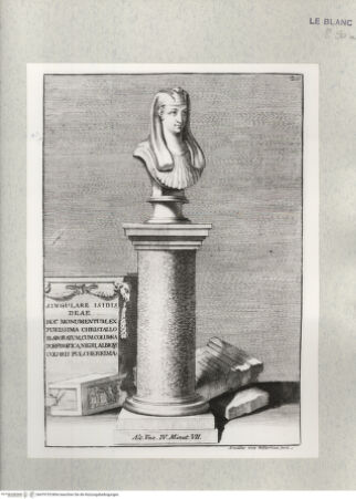 Vorderseite von Istituto Nazionale per la Grafica [http://creativecommons.org/publicdomain/mark/1.0/] Antike Objekte aus dem Museum des Mario Piccolomini, RomTafel 2: Büste der Isis auf einem Säulenschaft - , bh479735. Foto.