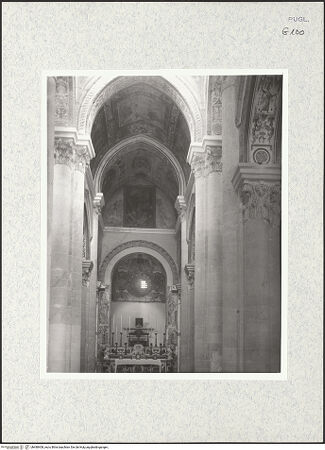 Vorderseite von Bibliotheca Hertziana [https://www.deutsche-digitale-bibliothek.de/content/lizenzen/rv-fz/] Santi Niccolò e CataldoPresbyterium und Apsiden - Presbyterium von Westen (vor der Restaurierung), bh480408_recto. Foto: Krautheimer, Richard.