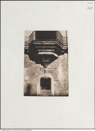 Vorderseite von unbekannt [https://www.deutsche-digitale-bibliothek.de/content/lizenzen/rv-fz/] Castel Nuovo - Balkon (des Sala dei Baroni), bh481151_recto. Foto.