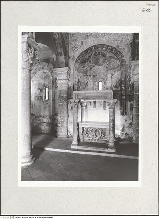 Vorderseite von Sigismondi, Roberto [http://creativecommons.org/licenses/by-nc-sa/4.0/] Abbazia di Santa Maria di CerratePresbyterium - Ansicht nach Osten, bh483085_recto. Foto: Sigismondi, Roberto.