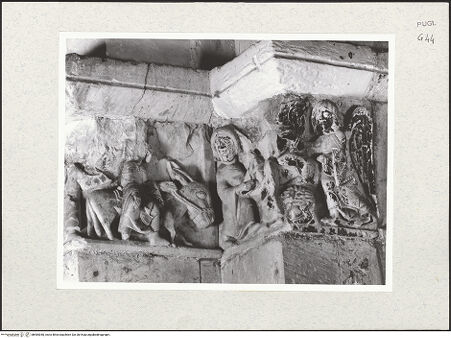 Vorderseite von Sigismondi, Roberto [https://www.deutsche-digitale-bibliothek.de/content/lizenzen/rv-fz/] Kapitelle der PfeilerSüdwesticher Pfeiler: Abraham und die drei Männer; Abraham und Isaak auf dem Weg nach Moriah; die Opferung von Isaak - Balaam; Die Opferung von Isaak, bh484040_recto. Foto: Sigismondi, Roberto.