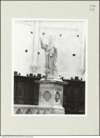 Vorderseite von Bibliotheca Hertziana [https://www.deutsche-digitale-bibliothek.de/content/lizenzen/rv-fz/] Statue des heiligen Fortunatus - , bh484628_recto. Foto: Savio, Oscar.