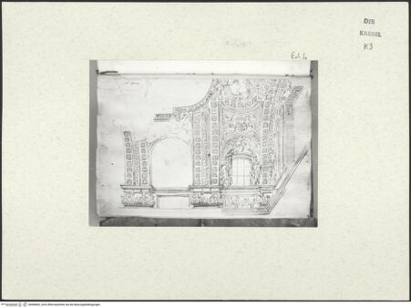 Vorderseite von Staatliche Kunstsammlungen, Schloss Wilhelmshöhe [https://www.deutsche-digitale-bibliothek.de/content/lizenzen/rv-ez/] Skizzenbuch der römischen ReiseFol. 4 recto: Il Gesù, Dekoration der oberen Fensterzone und der Decke - , bh484662_recto. Foto.