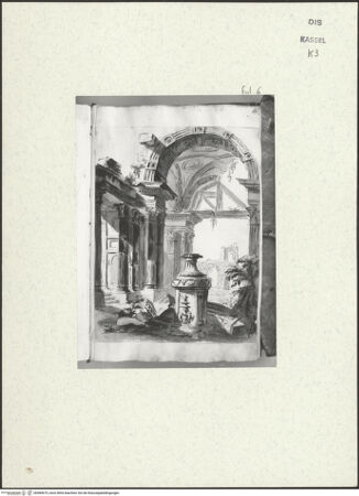 Vorderseite von Staatliche Kunstsammlungen, Schloss Wilhelmshöhe [https://www.deutsche-digitale-bibliothek.de/content/lizenzen/rv-ez/] Skizzenbuch der römischen ReiseFol. 6: Capriccio in römischen Ruinen - , bh484675_recto. Foto.