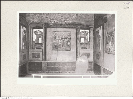 Vorderseite von Bibliotheca Hertziana [https://www.deutsche-digitale-bibliothek.de/content/lizenzen/rv-fz/] Herkules erwürgt in seiner Wiege zwei Schlangen; der Tod des Pentheus; Amphion und Zethus rächen ihre Mutter (indem sie Dirce an die Hörner eines Stiers binden) - Südöstliche Wand mit Architekturprospekten und der Szene der Zerreißung des Pentheus, bh490939_recto. Foto: Kruft, Hanno-Walter.