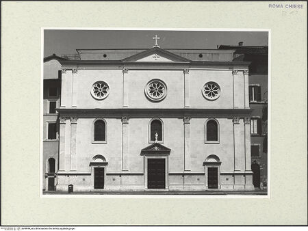 Vorderseite von Sopr. BAS ROMA [https://www.deutsche-digitale-bibliothek.de/content/lizenzen/rv-ez/] San Giacomo degli SpagnoliWestfassade - Fassade zur Piazza Navona, bh490994_recto. Foto.