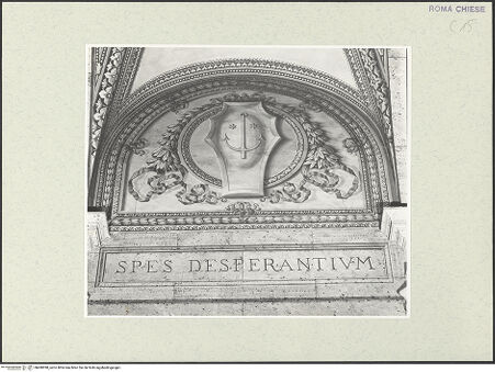 Vorderseite von Sopr. BAS ROMA [https://www.deutsche-digitale-bibliothek.de/content/lizenzen/rv-ez/] Deckenmalerei in San Giacomo degli Spagnoli - Rechtes Seitenschiff, Bemalung der Lünetten über den Kapellen, bh490998_recto. Foto.