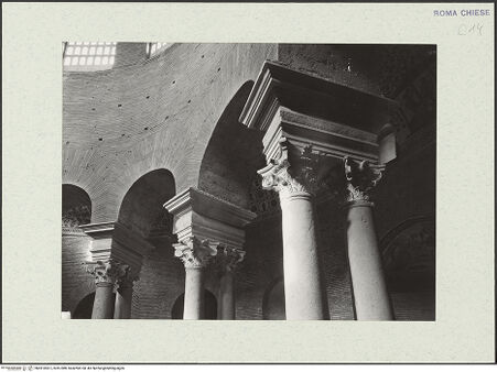 Vorderseite von Musei Vaticani, Archivio Fotografico [https://rightsstatements.org/page/CNE/1.0/] Wunderbare Rettung eines Knaben aus dem Asowschen Meer im dort befindlichen Grab des heiligen Clemens (oben) und Stifter des Bildes (unten) - , bh491083-3_recto. Foto.