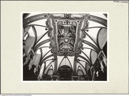 Vorderseite von Sopr. BAS Roma [https://www.deutsche-digitale-bibliothek.de/content/lizenzen/rv-ez/] Il Gesù - Gewölbe der Sakristei, bh491890_recto. Foto.