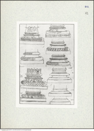 Vorderseite von Courtauld Institute [https://www.deutsche-digitale-bibliothek.de/content/lizenzen/rv-ez/] Houfe AlbumFolio 15: Aufnahme zehn verschiedener Säulenbasen - , bh493121_recto. Foto.