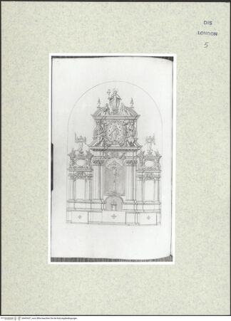 Vorderseite von Courtauld Institute [https://www.deutsche-digitale-bibliothek.de/content/lizenzen/rv-ez/] Varii Disegni d'Architettura...Seite 84: Entwurf für eine dreiachsige Altararchitektur in der Form dreier Ädikulen mit Aufsatz - , bh493437_recto. Foto.