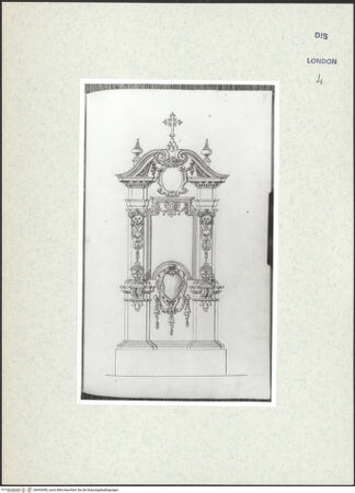 Vorderseite von Courtauld Institute [https://www.deutsche-digitale-bibliothek.de/content/lizenzen/rv-ez/] Varii Disegni d'Architettura...Seite 67: Entwurf für ein Wandgrab in der Form einer Ädikula - , bh493450_recto. Foto.